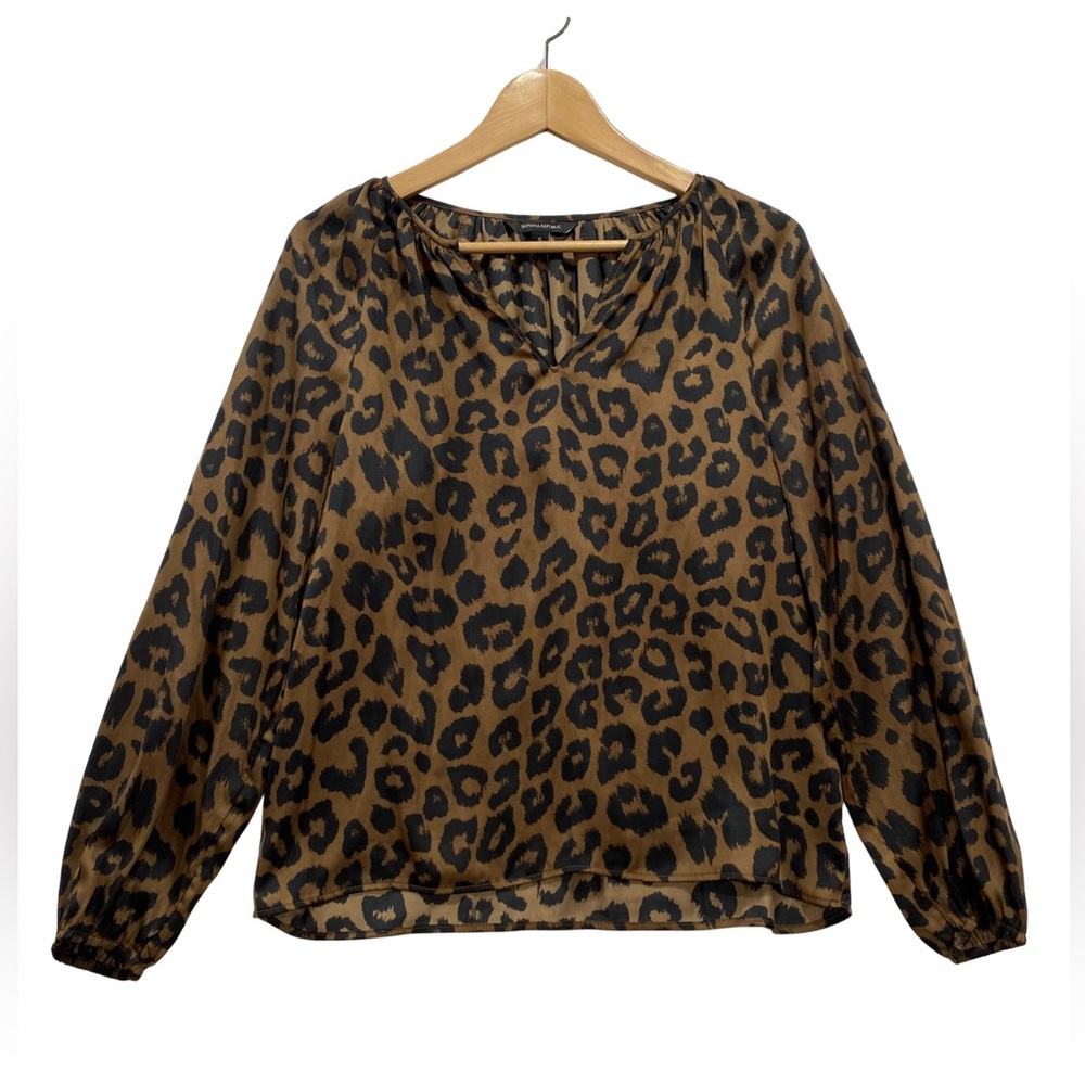 Banana Republic Leopard Print Blouse S Long Sleeve Flowy Top Brown and Black
